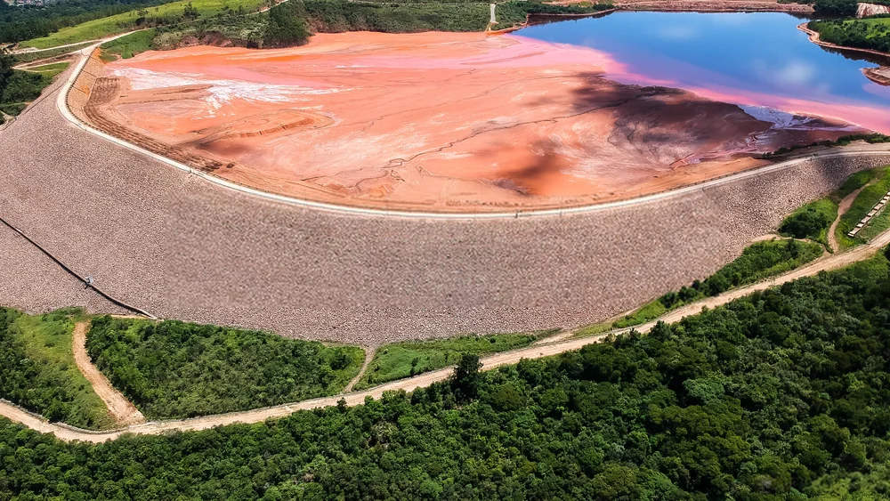 descaracterização de barragem de rejeito