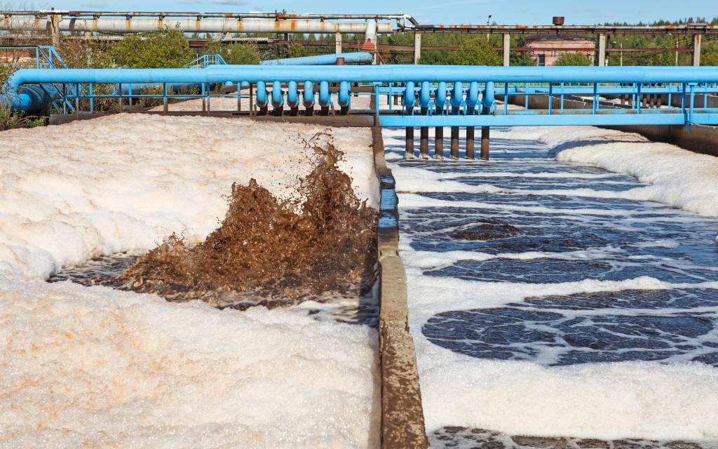 Como funciona o tratamento físico químico de efluentes industriais Como funciona o tratamento físico químico de efluentes industriais
